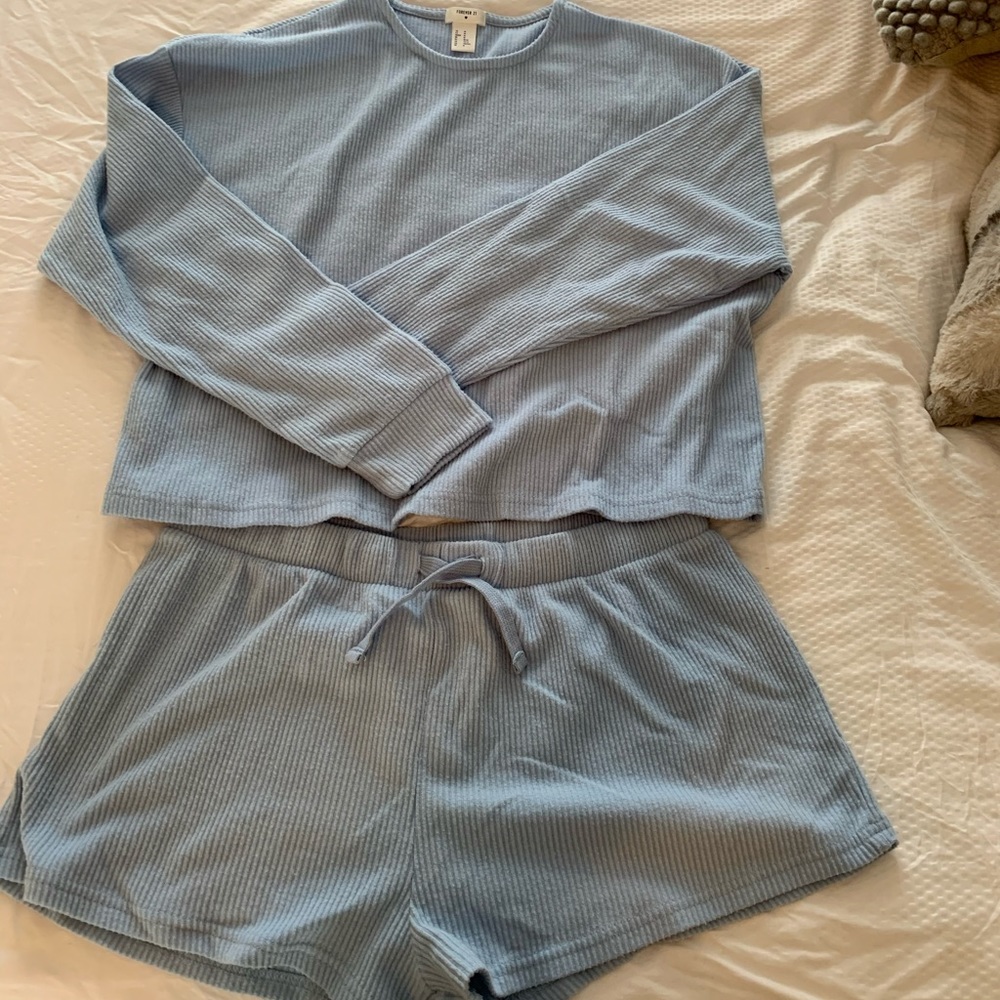 Forever 21 plush set